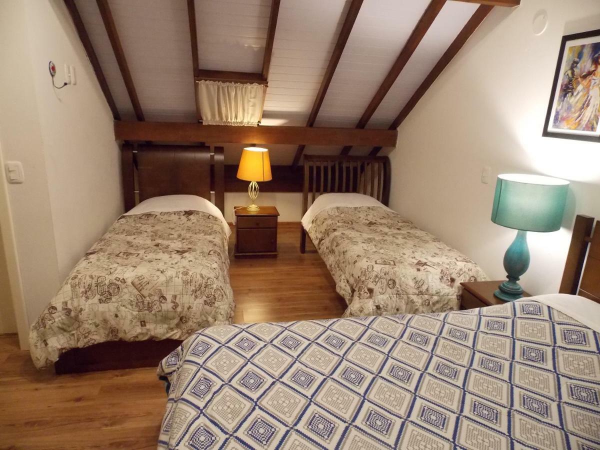 Triplex 3 Suites Em 卡内拉 外观 照片
