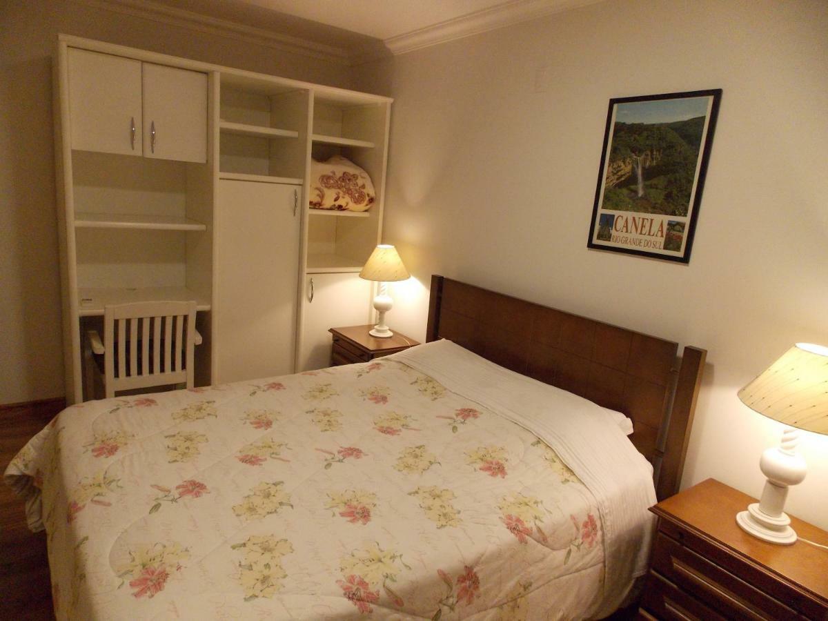 Triplex 3 Suites Em 卡内拉 外观 照片