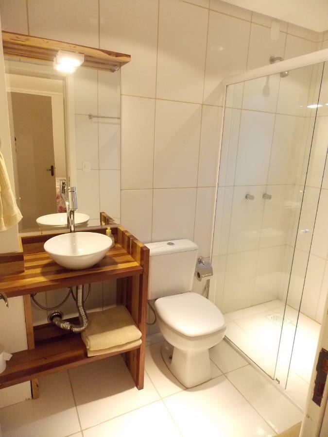 Triplex 3 Suites Em 卡内拉 外观 照片