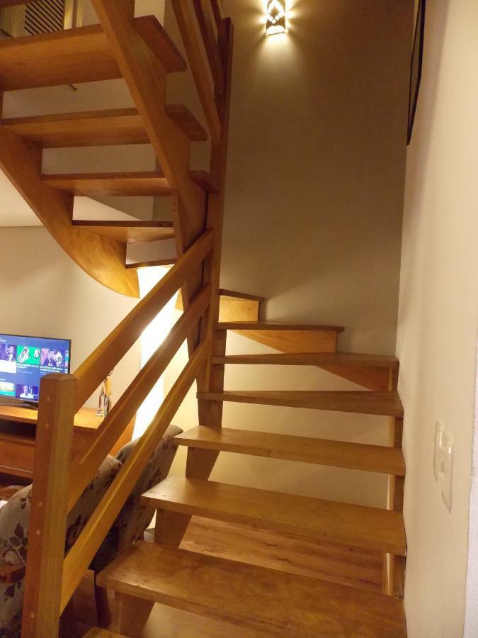 Triplex 3 Suites Em 卡内拉 外观 照片