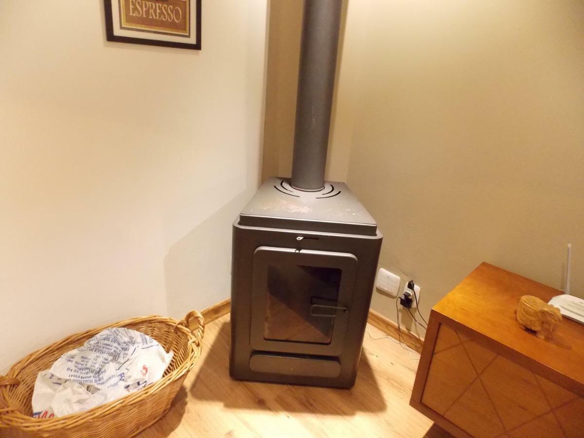 Triplex 3 Suites Em 卡内拉 外观 照片