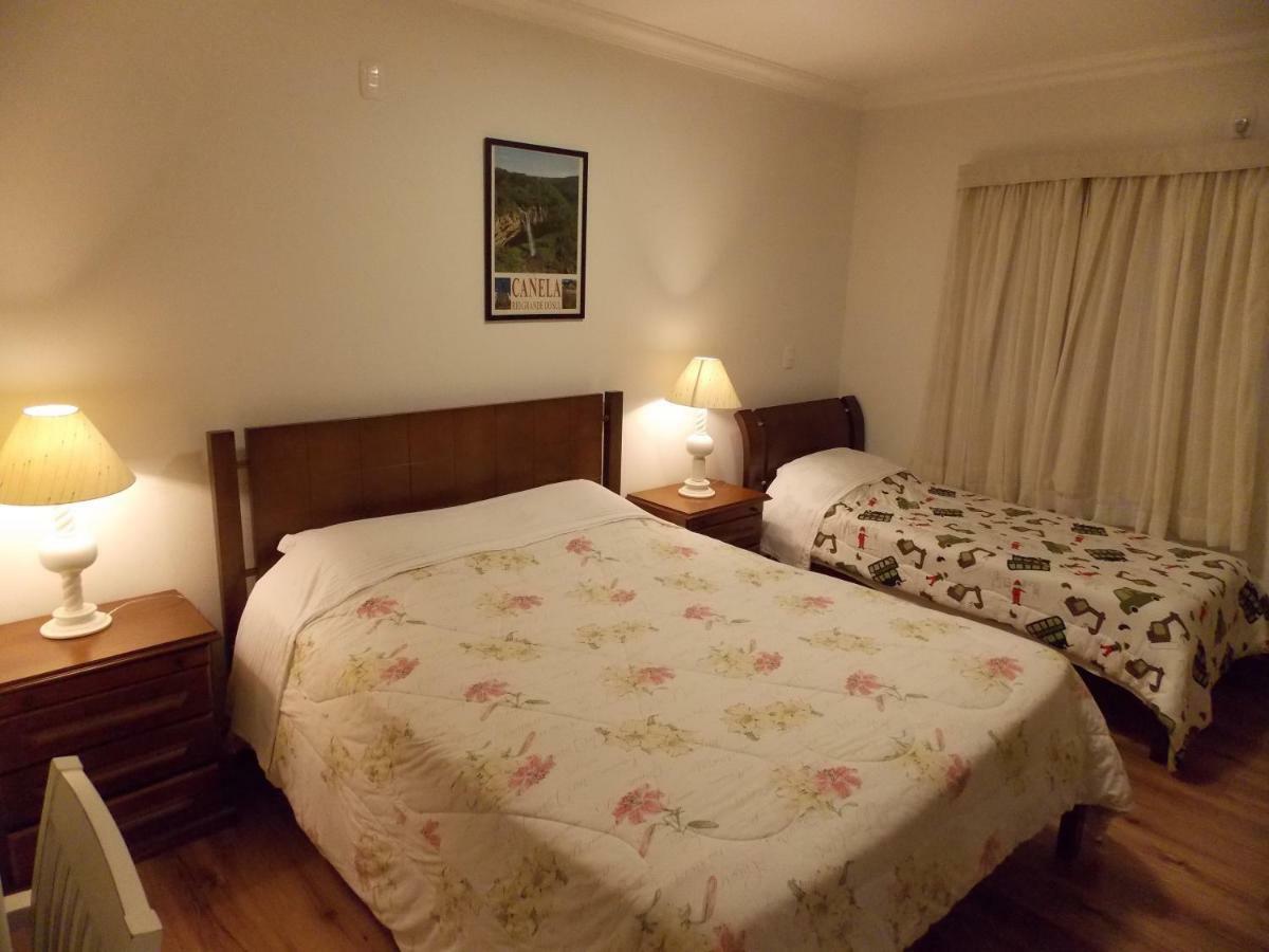 Triplex 3 Suites Em 卡内拉 外观 照片