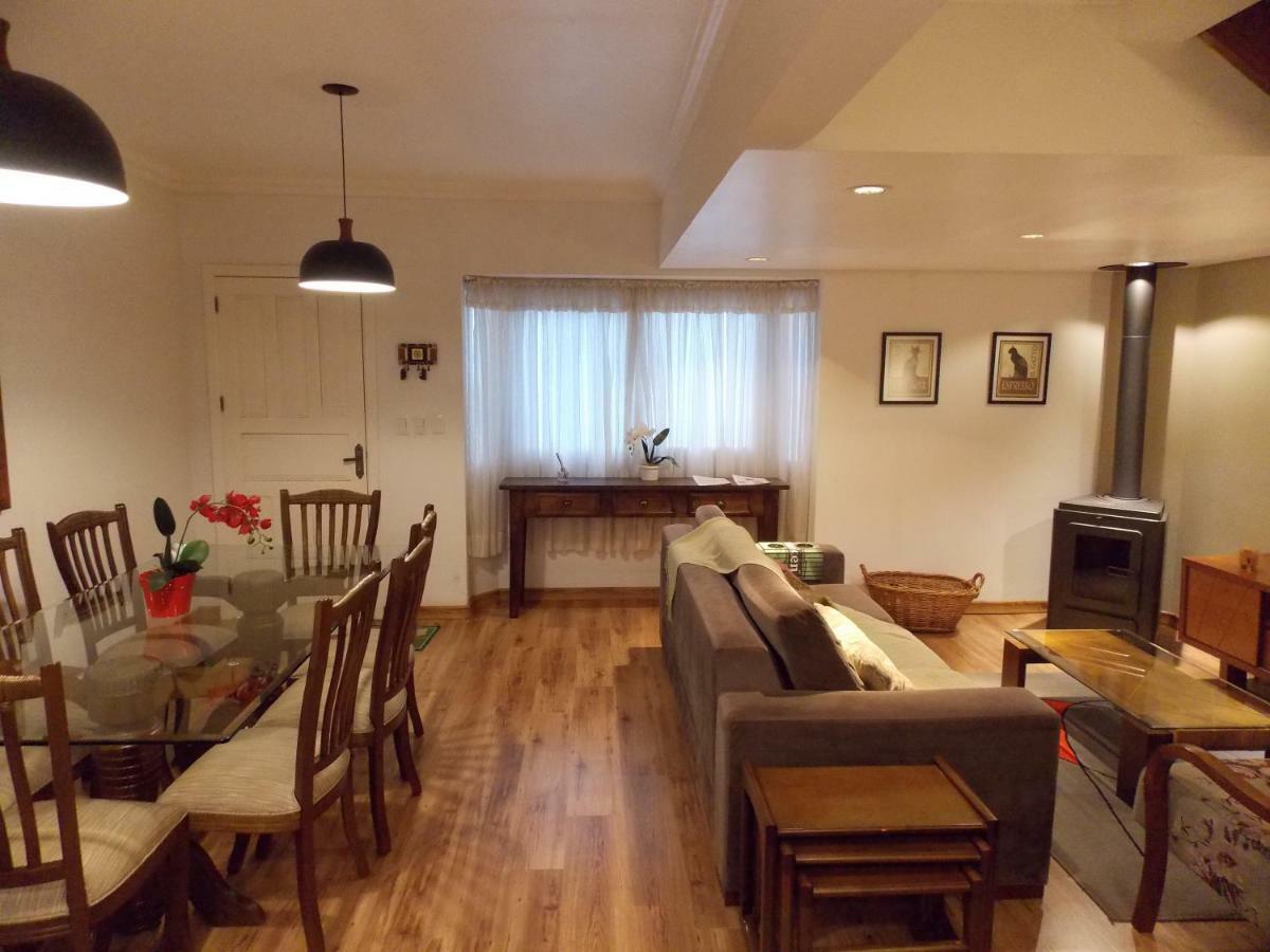 Triplex 3 Suites Em 卡内拉 外观 照片