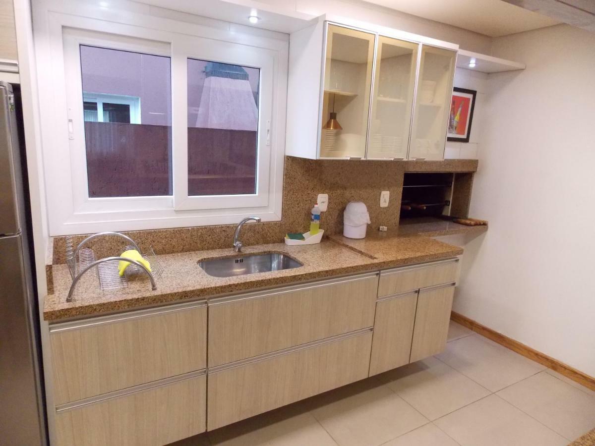 Triplex 3 Suites Em 卡内拉 外观 照片
